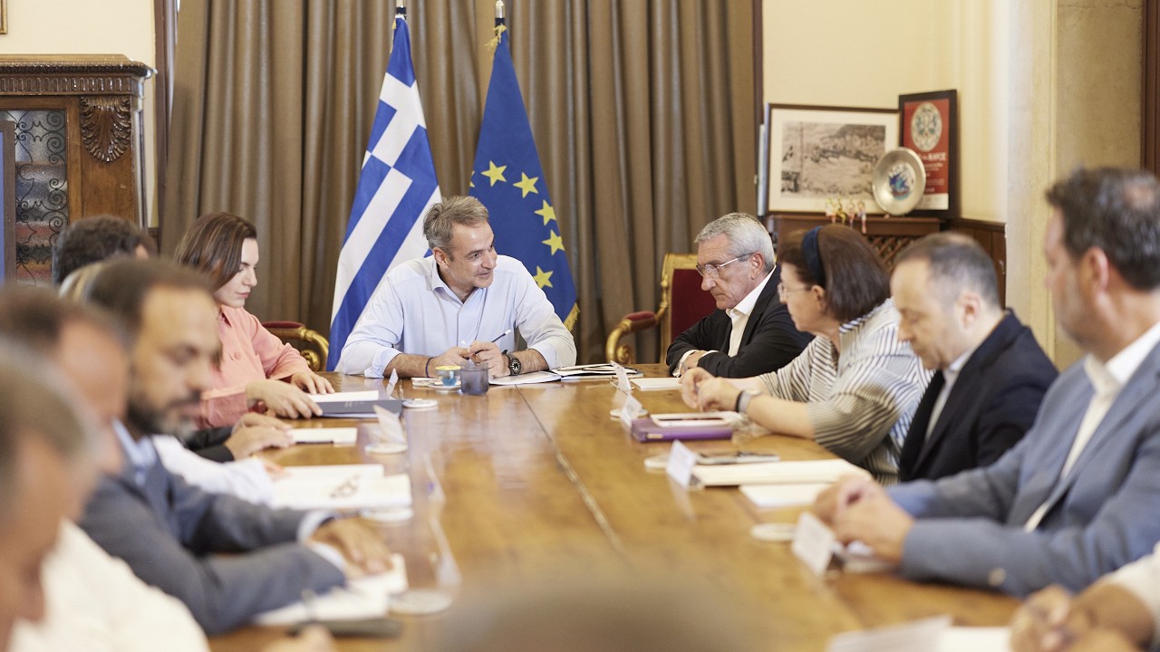 &Delta;ή&lambda;&omega;&sigma;&eta; &mu;&epsilon;&tau;ά &tau;&eta; &sigma;ύ&sigma;&kappa;&epsilon;&psi;&eta; &mu;&epsilon; &phi;&omicron;&rho;&epsilon;ί&sigmaf; &tau;&omicron;&upsilon; &tau;&omicron;&upsilon;&rho;&iota;&sigma;&mu;&omicron;ύ, &sigma;&tau;&alpha; &gamma;&rho;&alpha;&phi;&epsilon;ί&alpha; &tau;&eta;&sigmaf; &Pi;&epsilon;&rho;&iota;&phi;έ&rho;&epsilon;&iota;&alpha;&sigmaf; &Nu;&omicron;&tau;ί&omicron;&upsilon; &Alpha;&iota;&gamma;&alpha;ί&omicron;&upsilon; &sigma;&tau;&eta; &Rho;ό&delta;&omicron;