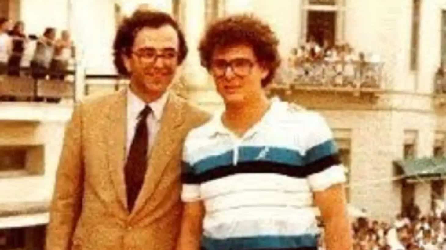 H…-periergi-anartisi-tou-panou