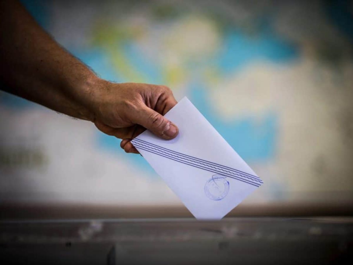 Δημοσκόπηση RealPolls: «Ούτε ευρώ στην τσέπη μας από τις ενεργειακές συμφωνίες» – Ανακατατάξεις στα ποσοστά των κομμάτων