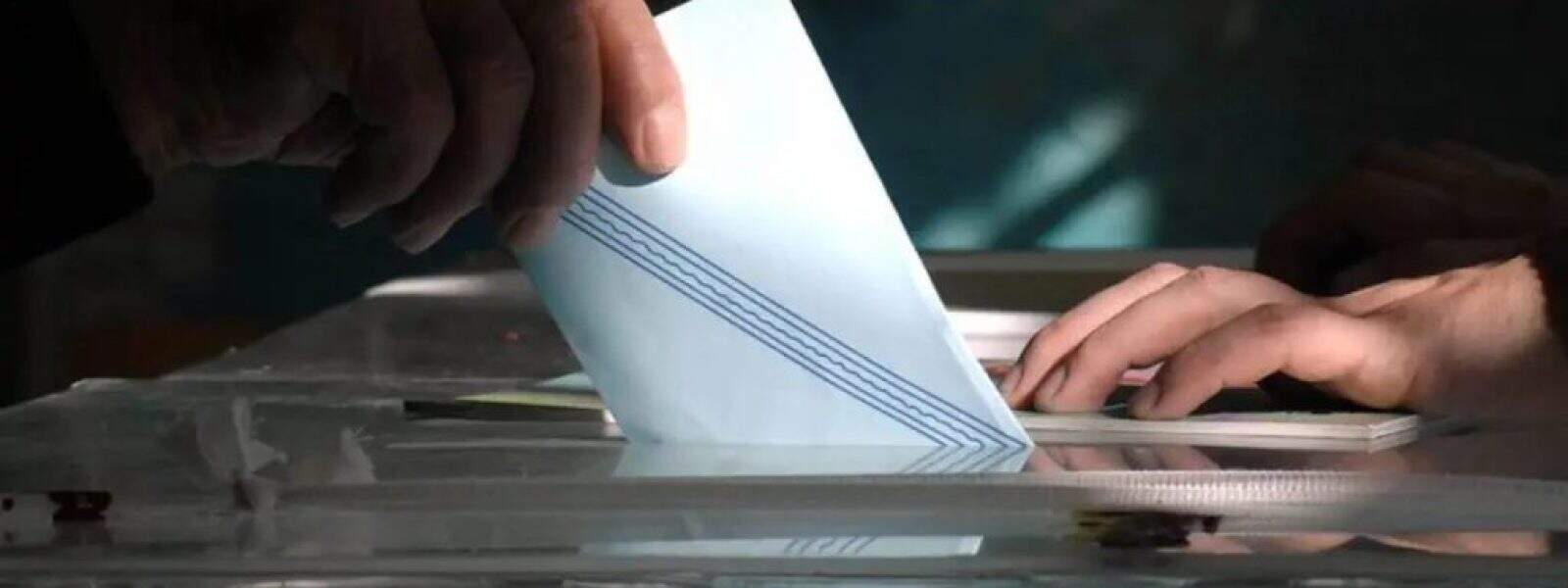 Δημοσκόπηση: Σταθερά μπροστά η ΝΔ – Θετικοί σε γεωτρήσεις και LNG οι πολίτες