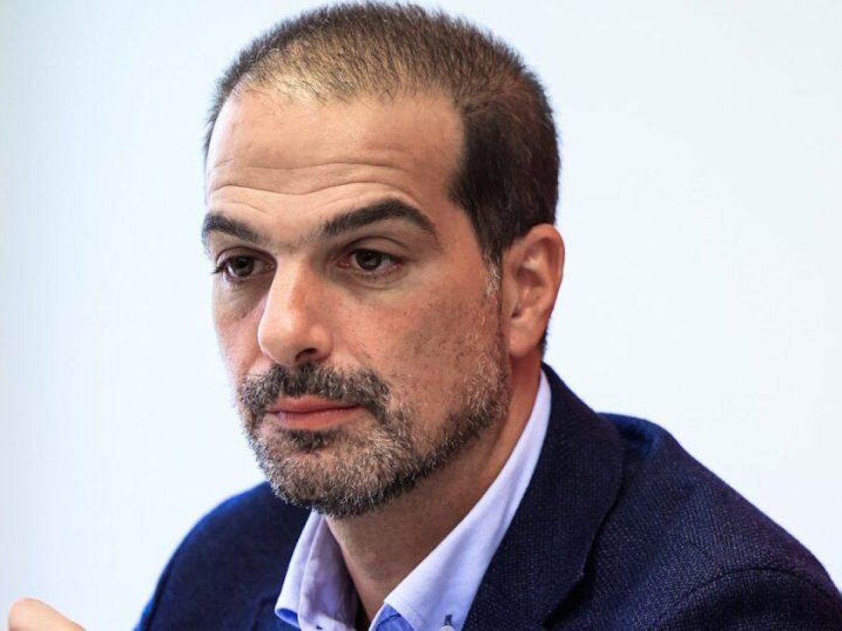 Γαβριήλ Σακελλαρίδης: Η συνεργασία της Νέας Αριστεράς με τον ΣΥΡΙΖΑ και το κόμμα Τσίπρα δεν μπορεί να ανατρέψει την ηγεμο