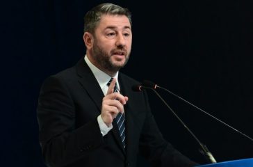 i-diaforetiki-optiki-Αndroulaki-geroulanou-gia