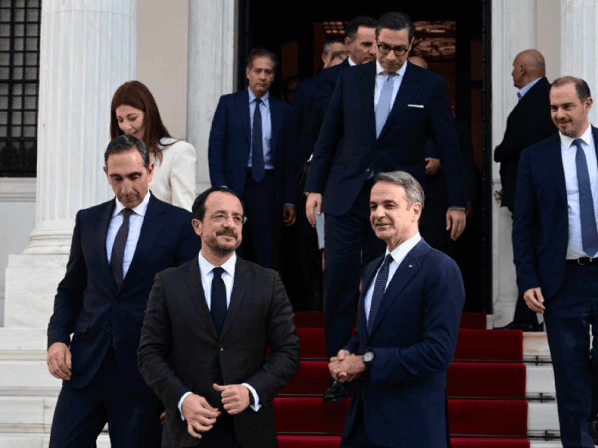 Κινήσεις για να «ξεκολλήσει» το καλώδιο Ελλάδας – Κύπρου