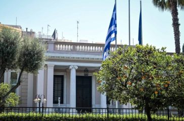 megalos-anaschimatismos-stous-genikous-grammatis