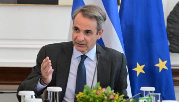 &Mu;&eta;&tau;&sigma;&omicron;&tau;ά&kappa;&eta;&sigmaf;: &Omicron;&iota; &nu;έ&omicron;&iota; &delta;&epsilon; &sigma;&tau;&eta;&rho;ί&zeta;&omicron;&nu;&tau;&alpha;&iota; &mu;&epsilon; &lambda;ό&gamma;&iota;&alpha; &alpha;&lambda;&lambda;ά &mu;&epsilon; &pi;&rho;ά&xi;&epsilon;&iota;&sigmaf;,  &sigma;&alpha;&sigmaf; &theta;έ&lambda;&omicron;&upsilon;&mu;&epsilon; &pi;&rho;&omega;&tau;&alpha;&gamma;&omega;&nu;&iota;&sigma;&tau;έ&sigmaf; &sigma;&epsilon; &mu;ί&alpha; &Epsilon;&lambda;&lambda;ά&delta;&alpha; &pi;&omicron;&upsilon; &alpha;&lambda;&lambda;ά&zeta;&epsilon;&iota;