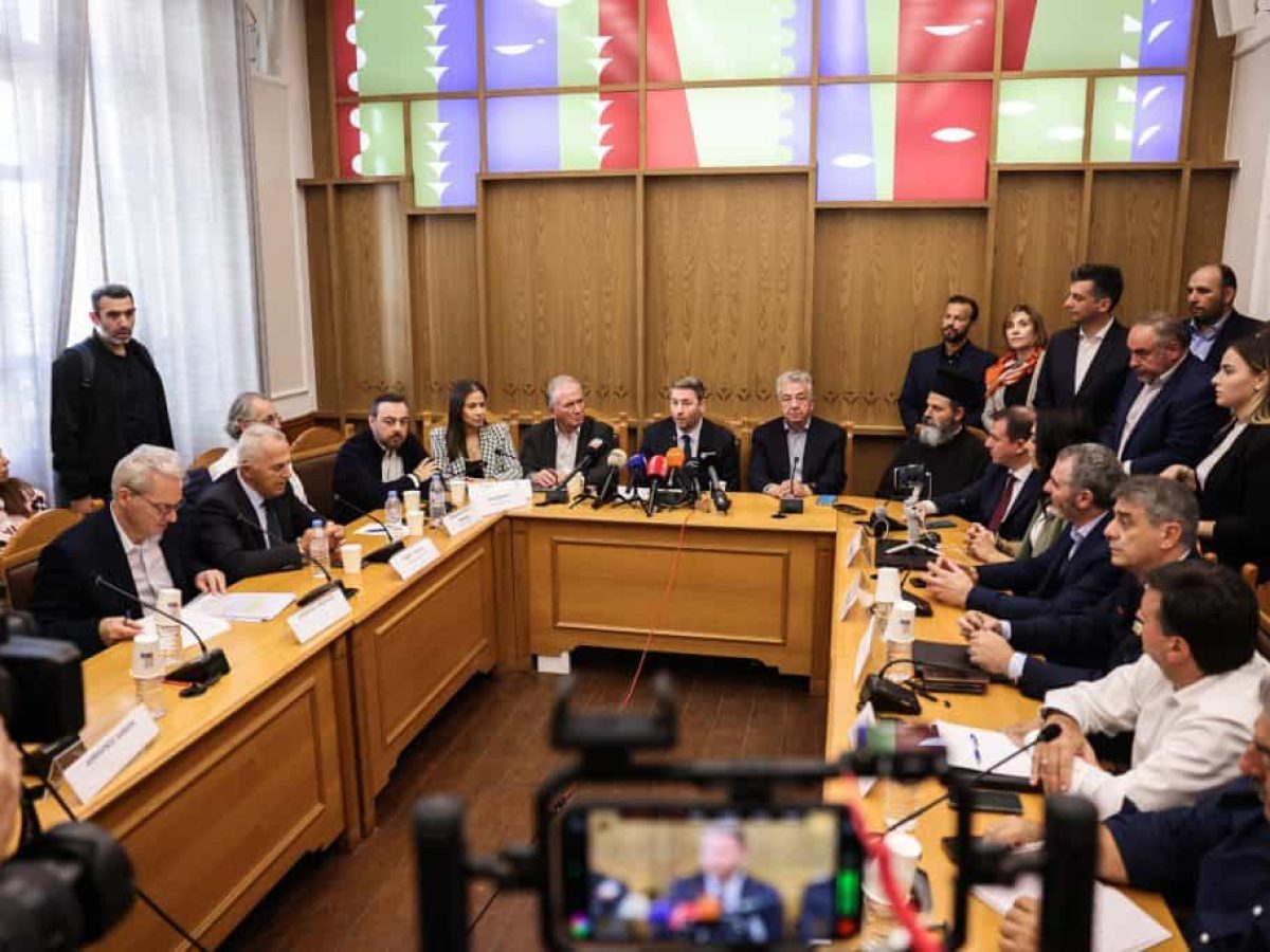 &Pi;ό&lambda;&epsilon;&mu;&omicron;&sigmaf; &alpha;&nu;&alpha;&kappa;&omicron;&iota;&nu;ώ&sigma;&epsilon;&omega;&nu; &kappa;&upsilon;&beta;έ&rho;&nu;&eta;&sigma;&eta;&sigmaf; &kappa;&alpha;&iota; &Pi;&Alpha;&Sigma;&Omicron;&Kappa; &gamma;&iota;&alpha; &tau;&alpha; &gamma;&epsilon;&gamma;&omicron;&nu;ό&tau;&alpha; &sigma;&tau;&alpha; &Beta;&omicron;&rho;ί&zeta;&iota;&alpha;: &Tau;&iota; &epsilon;ί&pi;&epsilon; &omicron; &Nu;ί&kappa;&omicron;&sigmaf; &Alpha;&nu;&delta;&rho;&omicron;&upsilon;&lambda;ά&kappa;&eta;&sigmaf;