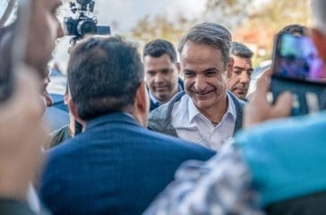 stin-elefsina-simera-o-mitsotakis-1