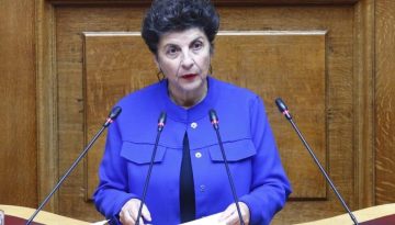 &Alpha;&pi;&omicron;&chi;&omega;&rho;&epsilon;ί &alpha;&pi;ό &tau;&omicron; &Kappa;ί&nu;&eta;&mu;&alpha; &Delta;&eta;&mu;&omicron;&kappa;&rho;&alpha;&tau;ί&alpha;&sigmaf; &eta; &Mu;ά&lambda;&alpha;&mu;&alpha; &mu;&epsilon; &kappa;&alpha;&tau;&alpha;&gamma;&gamma;&epsilon;&lambda;ί&epsilon;&sigmaf; &gamma;&iota;&alpha; &tau;&omicron;&nu; &Kappa;&alpha;&sigma;&sigma;&epsilon;&lambda;ά&kappa;&eta;