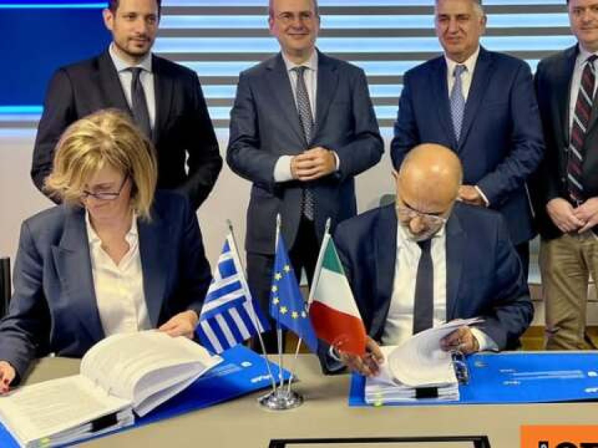 Χατζηδάκης για νέα τρένα: Κάνουμε μια νέα αρχή διορθώνοντας παθογένειες δεκαετιών