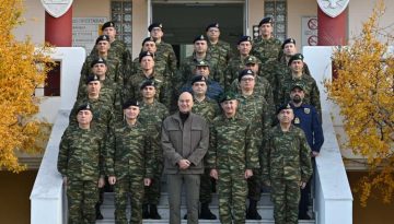 &Delta;έ&nu;&delta;&iota;&alpha;&sigmaf; &alpha;&pi;ό &Sigma;ά&mu;&omicron;: &Eta; &Epsilon;&lambda;&lambda;ά&delta;&alpha; &epsilon;ί&nu;&alpha;&iota; &alpha;&pi;&omicron;&phi;&alpha;&sigma;&iota;&sigma;&mu;έ&nu;&eta; &nu;&alpha; &upsilon;&pi;&epsilon;&rho;&alpha;&sigma;&pi;&iota;&sigma;&tau;&epsilon;ί &tau;&alpha; &kappa;&upsilon;&rho;&iota;&alpha;&rho;&chi;&iota;&kappa;ά &tau;&eta;&sigmaf; &delta;&iota;&kappa;&alpha;&iota;ώ&mu;&alpha;&tau;&alpha;