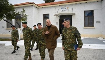 &Delta;έ&nu;&delta;&iota;&alpha;&sigmaf;: &Delta;&eta;&mu;&iota;&omicron;&upsilon;&rho;&gamma;&omicron;ύ&mu;&epsilon; &tau;&eta; &delta;&epsilon;ύ&tau;&epsilon;&rho;&eta; &mu;&omicron;&nu;ά&delta;&alpha; &pi;&alpha;&rho;&alpha;&gamma;&omega;&gamma;ή&sigmaf; drones &sigma;&tau;&eta;&nu; &Epsilon;&lambda;&lambda;ά&delta;&alpha; &ndash; &Delta;&upsilon;&nu;&alpha;&tau;ό&tau;&eta;&tau;&alpha; &kappa;&alpha;&tau;&alpha;&sigma;&kappa;&epsilon;&upsilon;ή&sigmaf; &chi;&iota;&lambda;ί&omega;&nu; &alpha;&nu;ά &mu;ή&nu;&alpha;