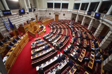 dimoskopisis-pios-chani-pios-kerdizi