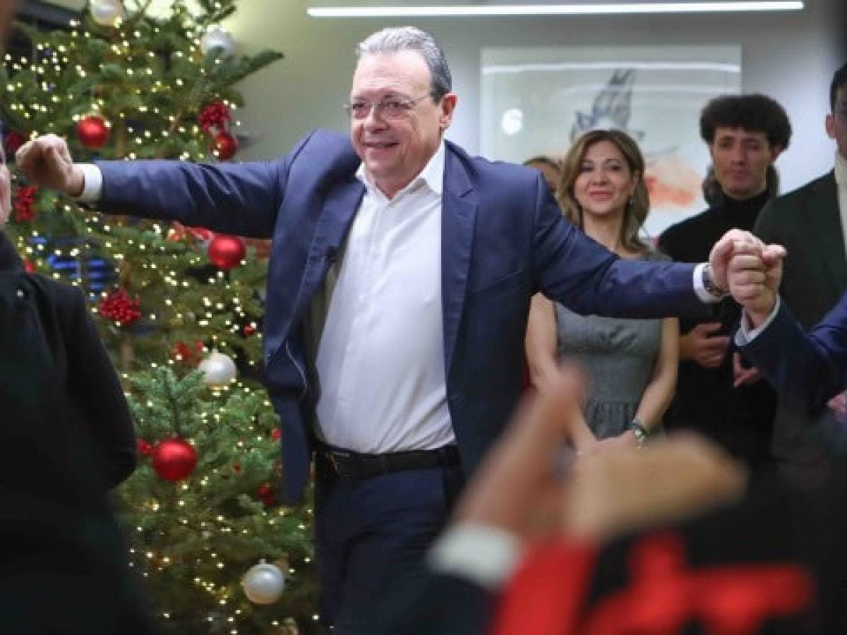 Σωκράτης Φάμελλος: “Όταν πιανόμαστε χέρι χέρι, γινόμαστε πιο δυνατοί – Ενωμένοι να κάνουμε την πατρίδα μα