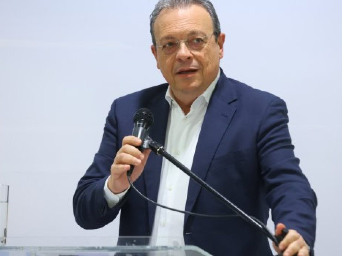 &Phi;ά&mu;&epsilon;&lambda;&lambda;&omicron;&sigmaf;: &Alpha;&kappa;&rho;&iota;&beta;ό&tau;&epsilon;&rho;&omicron; έ&omega;&sigmaf; 30% &tau;&omicron; &phi;&epsilon;&tau;&iota;&nu;ό &chi;&rho;&iota;&sigma;&tau;&omicron;&upsilon;&gamma;&epsilon;&nu;&nu;&iota;ά&tau;&iota;&kappa;&omicron; &tau;&rho;&alpha;&pi;έ&zeta;&iota;