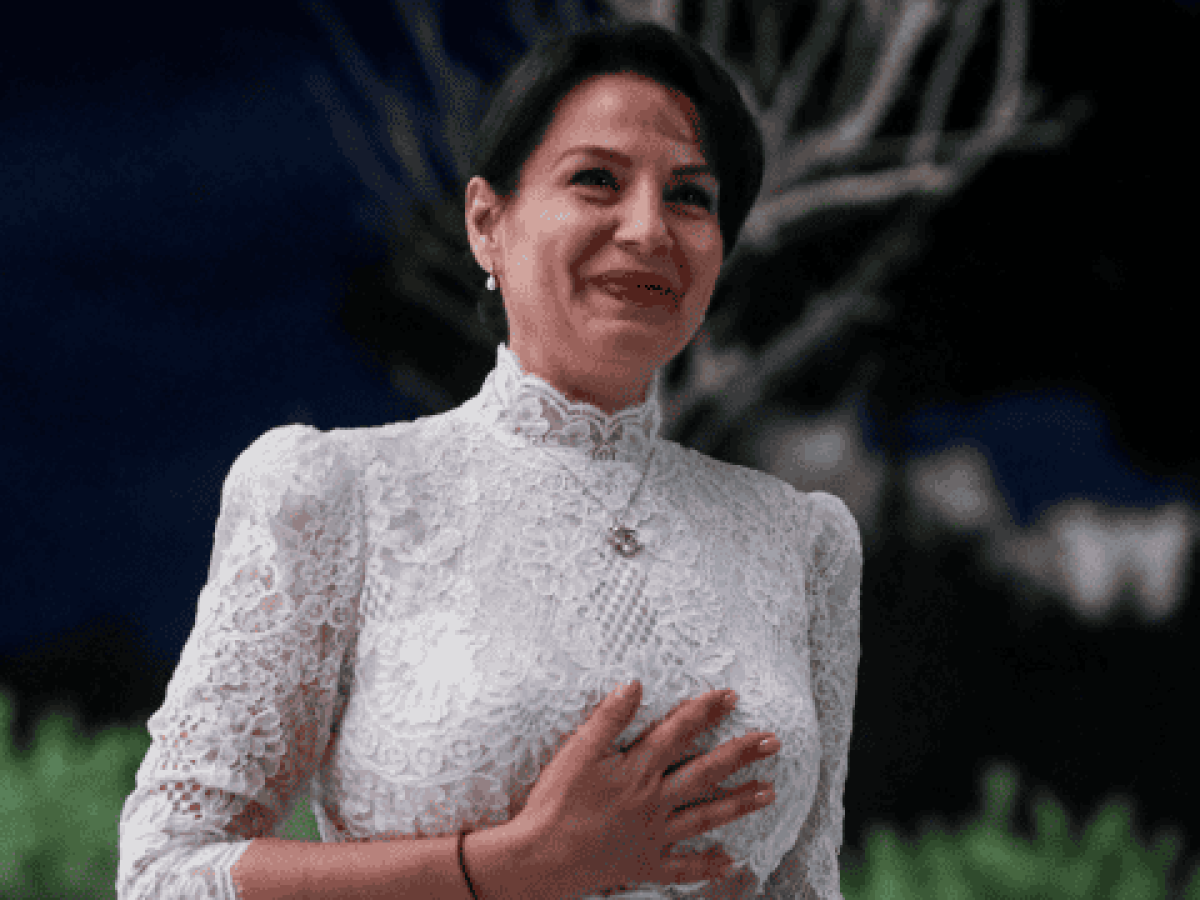 Η άγνωστη ζωή της Μαρίνας Κοντοτόλη: Ποια είναι η γυναίκα στο πλευρό του Γιάννη Ραγκούση