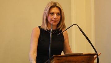 &Eta; &alpha;&nu;&theta;&rho;&omega;&pi;&omicron;&gamma;&epsilon;&omega;&gamma;&rho;&alpha;&phi;ί&alpha; &tau;&eta;&sigmaf; &epsilon;&pi;&iota;&tau;&rho;&omicron;&pi;ή&sigmaf; &laquo;&sigma;&omicron;&phi;ώ&nu;&raquo; &tau;&eta;&sigmaf; &Kappa;&alpha;&rho;&upsilon;&sigma;&tau;&iota;&alpha;&nu;&omicron;ύ