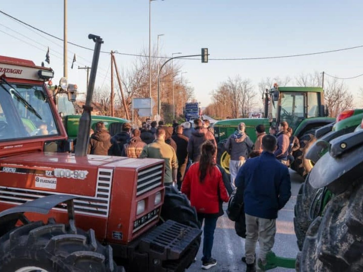 Η κυβέρνηση αγριεύει, οι αγρότες θυμώνουν και το αδιέξοδο παρατείνεται
