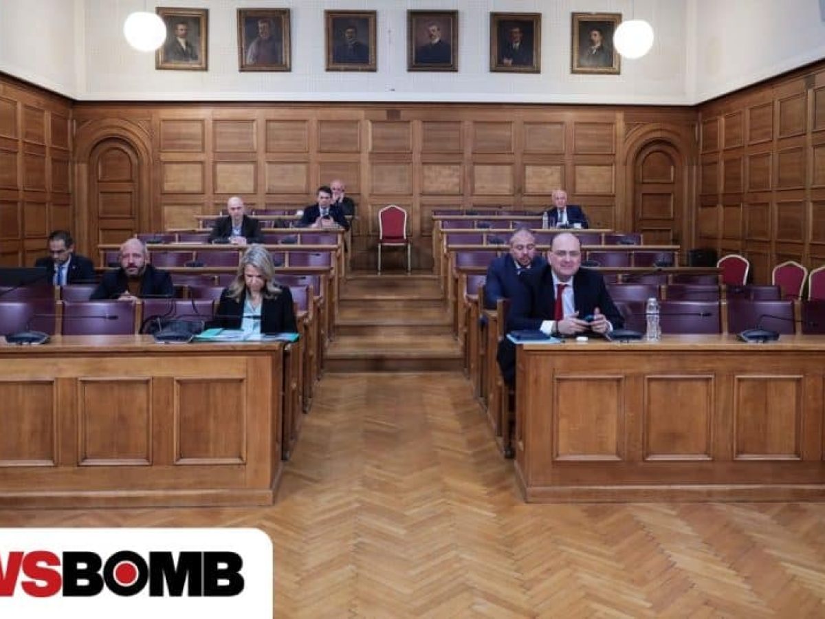 Οργή ΣΥΡΙΖΑ και ΝΕΑΡ για την πρόταση διακοπής των μεταδόσεων των Εξεταστικών