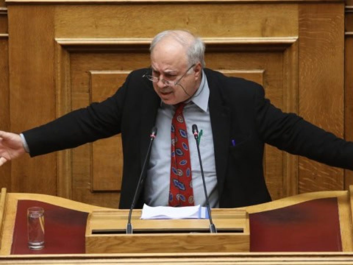 Παρασκευαΐδης κατά Ανδρουλάκη: Απειλή για την ενότητα οι αποφάσεις της κεντρικής διοίκησης του ΠΑΣΟΚ