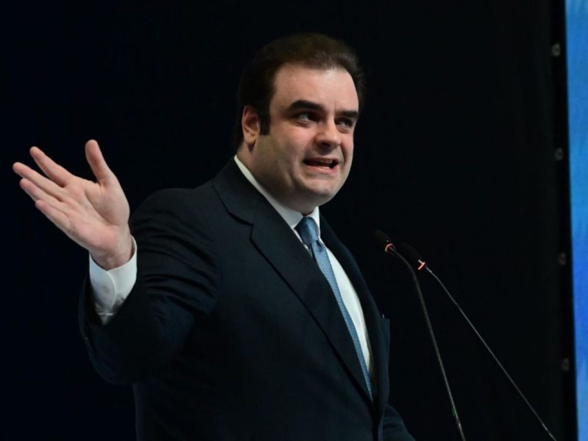 Πιερρακάκης: Το 2025 άφησε καθαρό αποτύπωμα στην οικονομία, το 2026 μπορεί να ανοίξει νέους δρόμους (Video)