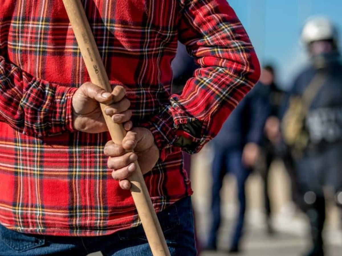 Ποιος έκλεισε τους δρόμους;