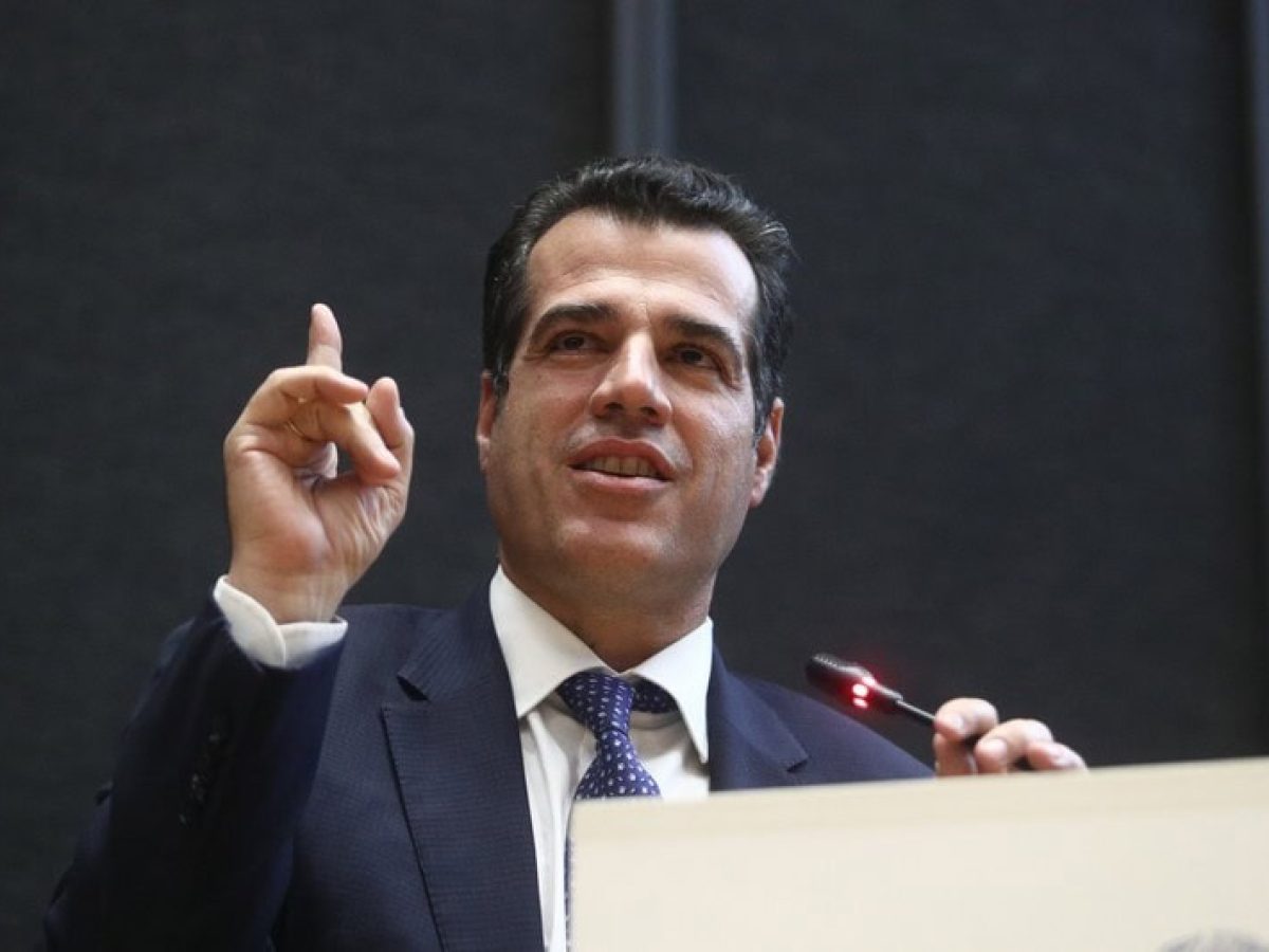 Πυρά ανάμεσα σε Θ.Πλεύρη και Χ. Δούκα για  Rave party μπροστά από ναό που έστησε ο Δήμος Αθηναίων!
