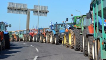 &Pi;&omicron;&lambda;&iota;&tau;&iota;&kappa;ή &kappa;ό&nu;&tau;&rho;&alpha; &gamma;&iota;&alpha; &tau;&omicron;&upsilon;&sigmaf; &alpha;&gamma;&rho;ό&tau;&epsilon;&sigmaf; &ndash; &laquo;&Eta; &kappa;&upsilon;&beta;έ&rho;&nu;&eta;&sigma;&eta; &sigma;&alpha;&nu; &beta;&alpha;&mu;&pi;ί&rho; έ&pi;&epsilon;&sigma;&epsilon; &sigma;&tau;&iota;&sigmaf; &epsilon;&pi;&iota;&delta;&omicron;&tau;ή&sigma;&epsilon;&iota;&sigmaf; &gamma;&iota;&alpha; &nu;&alpha; &tau;&iota;&sigmaf; &mu;&omicron;&iota;&rho;ά&sigma;&epsilon;&iota; &sigma;&epsilon; &Phi;&rho;&alpha;&pi;έ&delta;&epsilon;&sigmaf;&raquo;