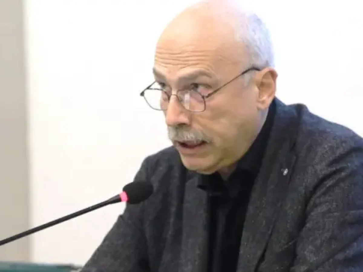 ΠΑΣΟΚ: Σε δική του γραμμή ο Θόδωρος Μαργαρίτης, υπερασπίζεται έως και την Κωνσταντοπούλου – Εισηγήσεις σε Ανδρουλάκη να τ