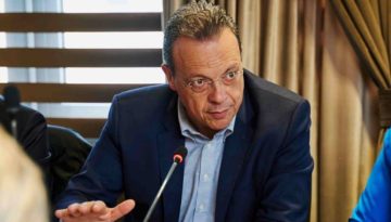 Σ. Φάμελλος: «Το φετινό χριστουγεννιάτικο τραπέζι είναι 20% – 30% ακριβότερο από το ήδη ακριβό περσινό»