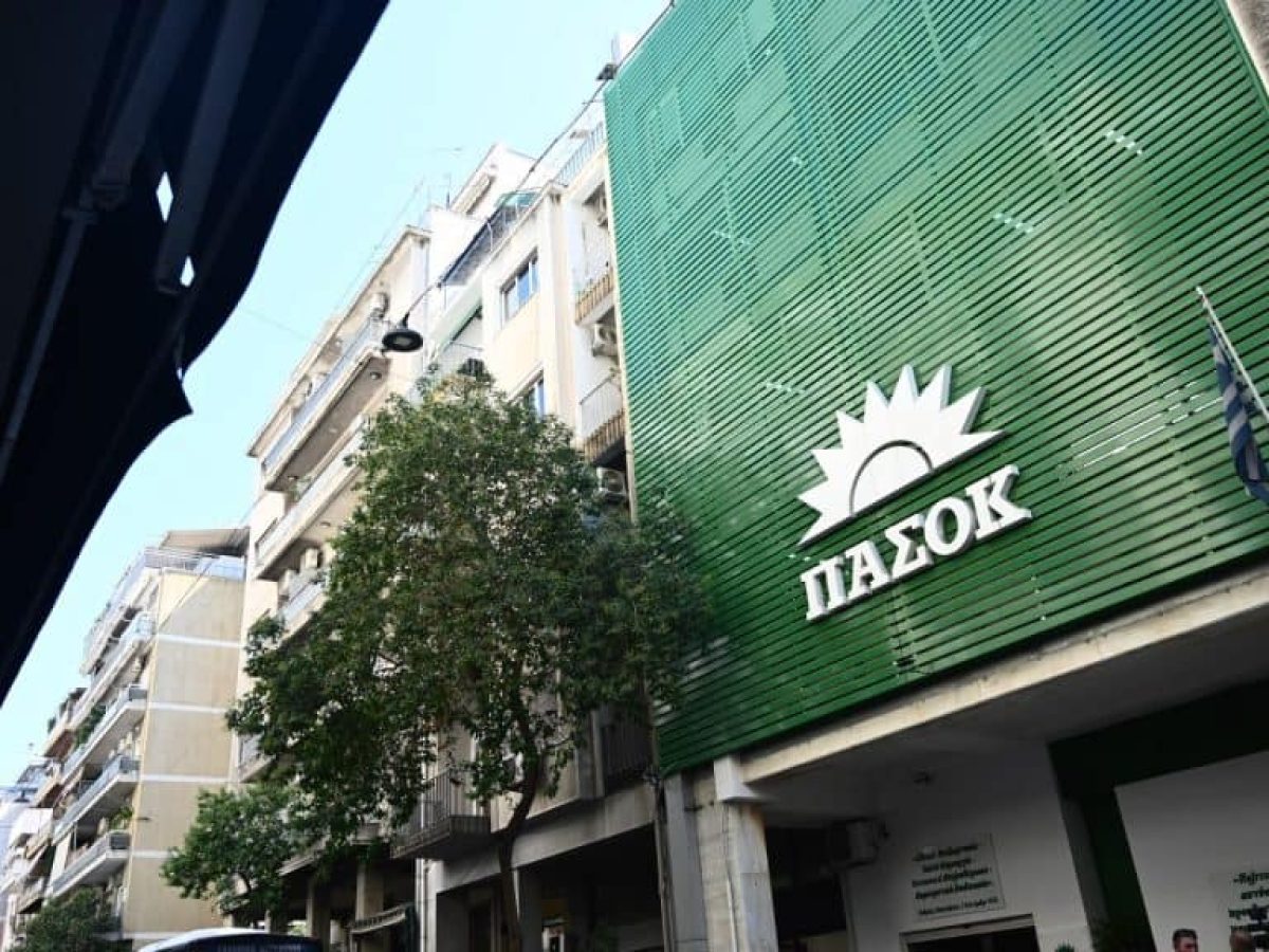 Σάλος με στέλεχος του ΠΑΣΟΚ που κατέφυγε στην Ομάδα Αλήθειας για να επιτεθεί στον Δούκα