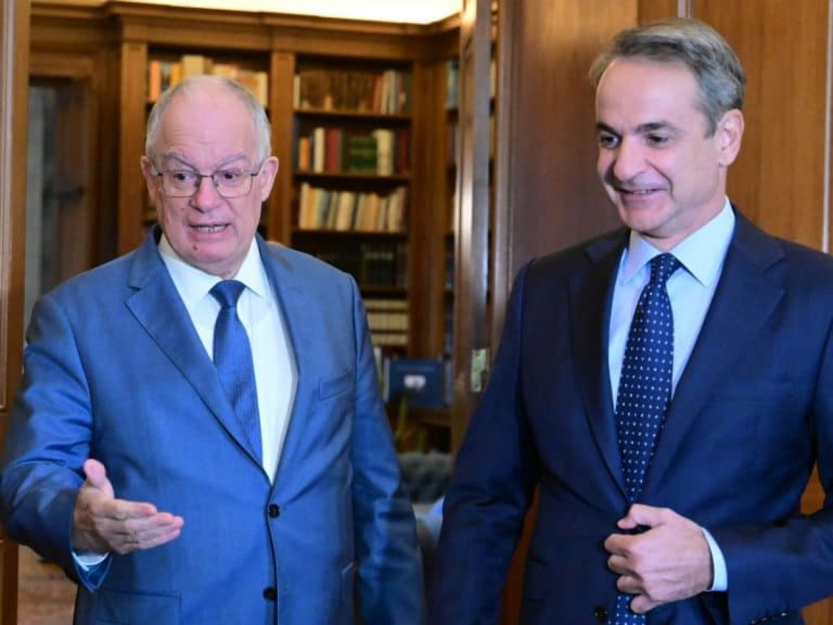 Τέλος οι ευχές στο Προεδρικό
