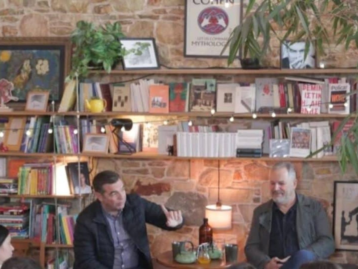 Τσίπρας: Η κρίση εμπιστοσύνης στους θεσμούς απειλεί τη Δημοκρατία – Το σοκ συμμετοχής η απάντηση στην ολιγαρχία