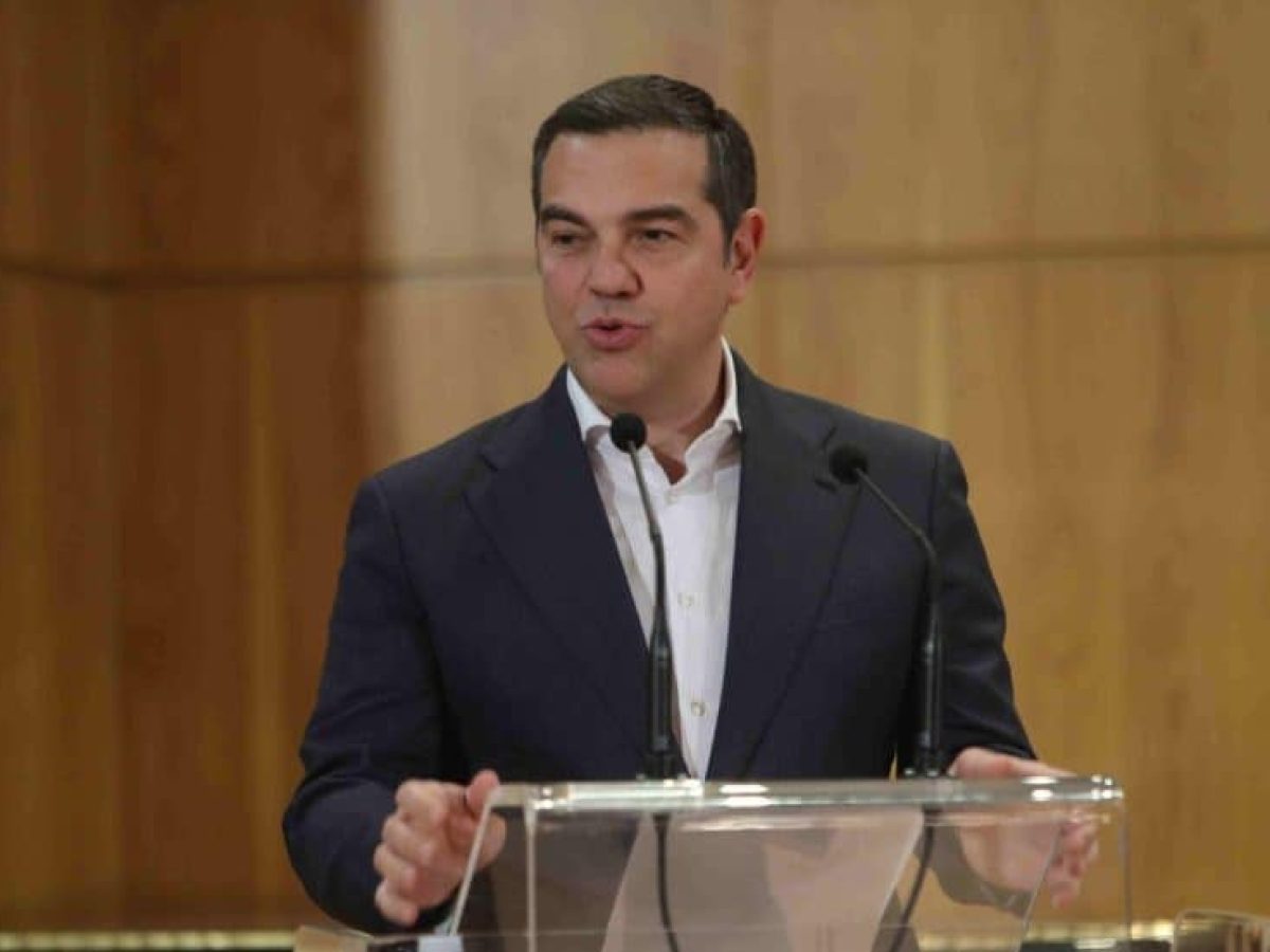 Τσίπρας σε φοιτητές της Παντείου: Χρειάζεται «σοκ δημοκρατίας» και συμμετοχής