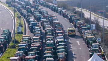 &laquo;&Beta;&rho;&alpha;&chi;&nu;ά&sigmaf;&raquo; &gamma;&iota;&alpha; &tau;&eta;&nu; &kappa;&upsilon;&beta;έ&rho;&nu;&eta;&sigma;&eta; &tau;&alpha; &mu;&pi;&lambda;ό&kappa;&alpha;: &laquo;Plan B&raquo; &mu;&epsilon; &pi;&rho;ό&sigma;&tau;&iota;&mu;&alpha; &sigma;&tau;&alpha; &tau;&rho;&alpha;&kappa;&tau;έ&rho; &alpha;&pi;ό &tau;&omicron; &nu;έ&omicron; έ&tau;&omicron;&sigmaf;