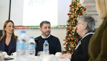 Ανδρουλάκης στη «Φλόγα»: «Η Πολιτεία έχει χρέος να μη σβήσει η φλόγα της ανθρωπιάς και της αλληλεγγύης» (photos)