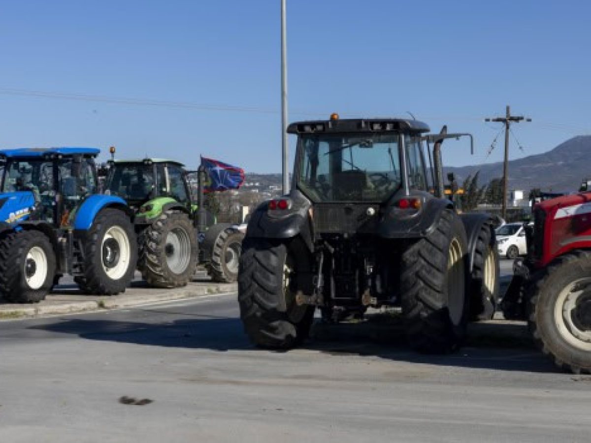 Αντιπολιτευτικά πυρά στην κυβέρνηση για τους αγρότες – «Αρνούνται να μπουν σε έναν προσχηματικό διάλογο»