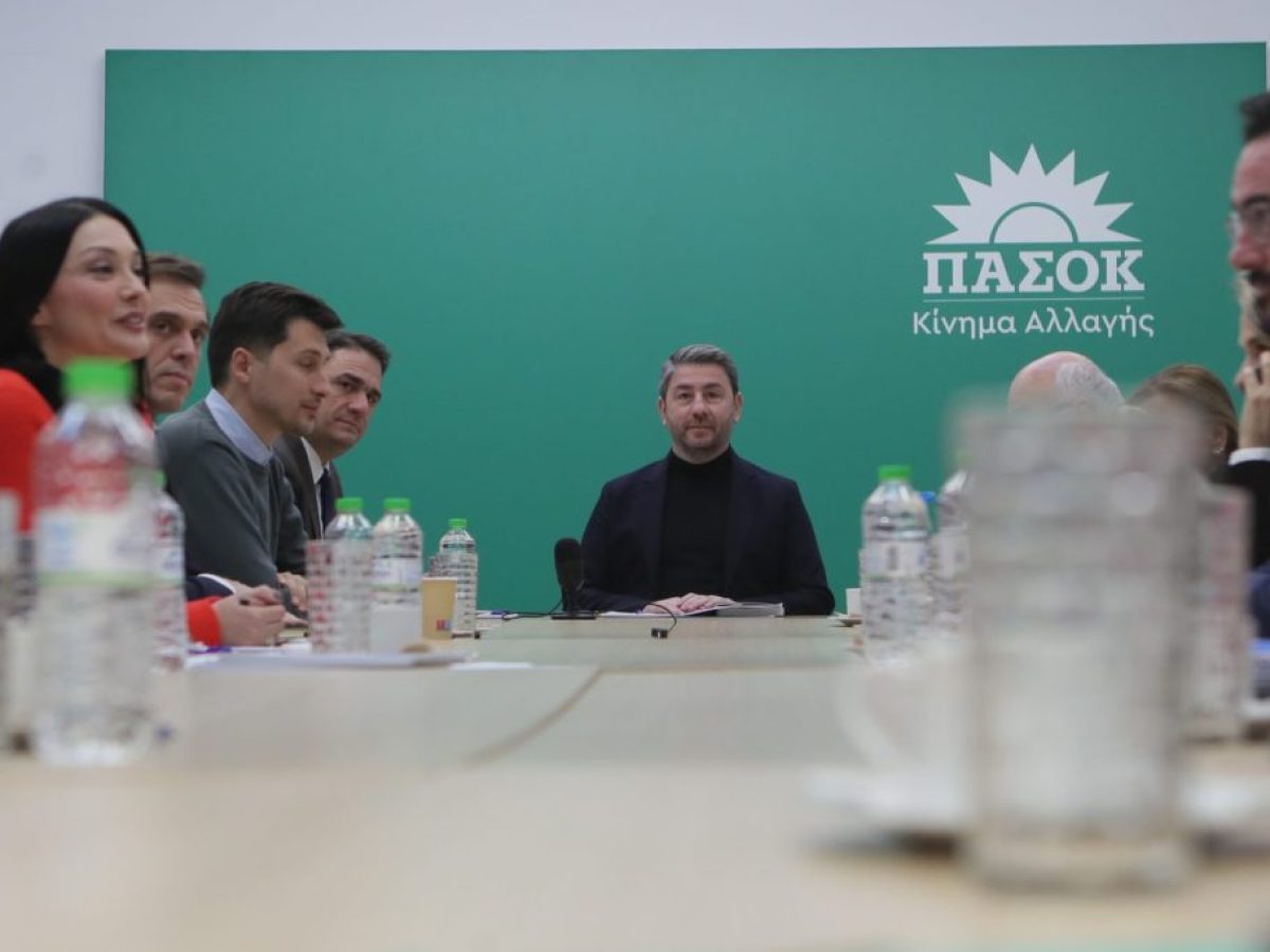 Ά&nu;&omega;-&kappa;ά&tau;&omega; &tau;&omicron; &Pi;&alpha;&Sigma;&omicron;&Kappa;: &laquo;&Alpha;&pi;&omicron;&tau;ύ&chi;&alpha;&mu;&epsilon;&raquo; &lambda;έ&epsilon;&iota; &Delta;&omicron;ύ&kappa;&alpha;&sigmaf; &ndash; &Omicron; &delta;&iota;ά&lambda;&omicron;&gamma;&omicron;&sigmaf; &Alpha;&nu;&delta;&rho;&omicron;&upsilon;&lambda;ά&kappa;&eta;-&Gamma;&epsilon;&rho;&omicron;&upsilon;&lambda;ά&nu;&omicron;&upsilon;