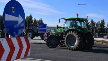 &Alpha;&gamma;&rho;ό&tau;&epsilon;&sigmaf;: &Delta;&upsilon;&sigma;&pi;&iota;&sigma;&tau;ί&alpha; &gamma;&iota;&alpha; &tau;&eta; &sigma;&upsilon;&nu;ά&nu;&tau;&eta;&sigma;&eta; &tau;&eta;&sigmaf; &Delta;&epsilon;&upsilon;&tau;έ&rho;&alpha;&sigmaf; &ndash; &Psi;&alpha;&lambda;&iota;&delta;ί&zeta;&epsilon;&iota; &tau;&iota;&sigmaf; &pi;&rho;&omicron;&sigma;&delta;&omicron;&kappa;ί&epsilon;&sigmaf; &omicron; &Mu;&eta;&tau;&sigma;&omicron;&tau;ά&kappa;&eta;&sigmaf;
