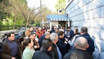 &Alpha;&gamma;&rho;ό&tau;&epsilon;&sigmaf;: &Sigma;&tau;&omicron; &Mu;&alpha;&xi;ί&mu;&omicron;&upsilon; &eta; &alpha;&nu;&tau;&iota;&pi;&rho;&omicron;&sigma;&omega;&pi;&epsilon;ί&alpha; &tau;&omega;&nu; &laquo;&pi;&rho;&omicron;&theta;ύ&mu;&omega;&nu;&raquo; &gamma;&iota;&alpha; &tau;&eta; &sigma;&upsilon;&nu;ά&nu;&tau;&eta;&sigma;&eta; &mu;&epsilon; &Mu;&eta;&tau;&sigma;&omicron;&tau;ά&kappa;&eta; &ndash; &Sigma;&upsilon;&nu;&epsilon;&delta;&rho;&iota;ά&zeta;&epsilon;&iota; &alpha;ύ&rho;&iota;&omicron; &gamma;&iota;&alpha; &kappa;&lambda;&iota;&mu;ά&kappa;&omega;&sigma;&eta; &eta; &Pi;&alpha;&nu;
