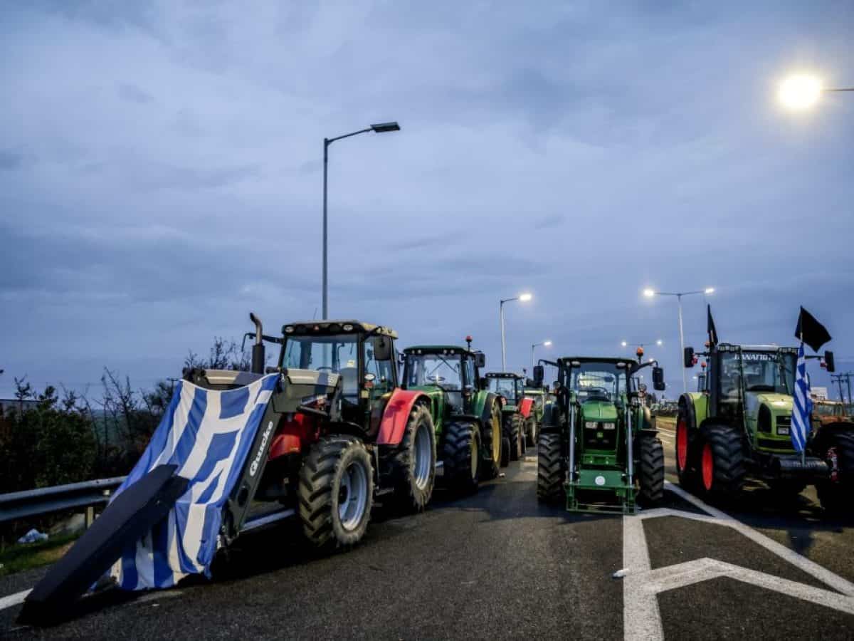 &Alpha;&nu;&alpha;&beta;&rho;&alpha;&sigma;&mu;ό&sigmaf; &sigma;&tau;&alpha; &mu;&pi;&lambda;ό&kappa;&alpha;: &Kappa;&omicron;&mu;&mu;έ&nu;&eta; &sigma;&tau;&alpha; &delta;ύ&omicron; &eta; &Epsilon;&lambda;&lambda;ά&delta;&alpha; &gamma;&iota;&alpha; 48 ώ&rho;&epsilon;&sigmaf; &ndash; &Omicron;&iota; ό&rho;&omicron;&iota; &tau;&eta;&sigmaf; &kappa;&upsilon;&beta;έ&rho;&nu;&eta;&sigma;&eta;&sigmaf; &gamma;&iota;&alpha; &sigma;&upsilon;&nu;ά&nu;&tau;&eta;&sigma;&eta; &sigma;&tau;&omicron; &Mu;&alpha;&xi;ί&mu;&omicron;&upsilon;