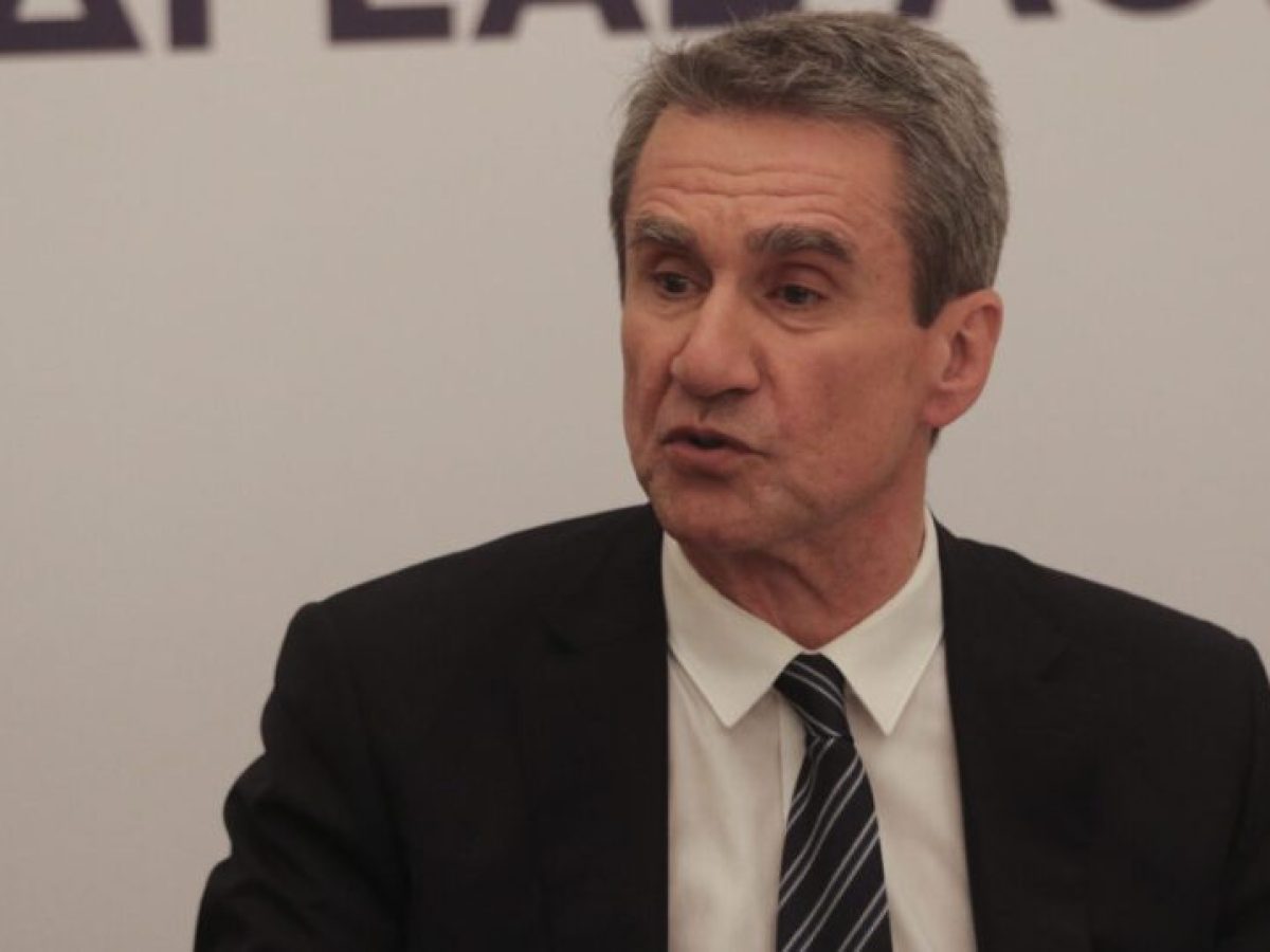 &Alpha;&nu;&delta;&rho;έ&alpha;&sigmaf; &Lambda;&omicron;&beta;έ&rho;&delta;&omicron;&sigmaf; &gamma;&iota;&alpha; &psi;&epsilon;&upsilon;&delta;&omicron;&mu;ά&rho;&tau;&upsilon;&rho;&epsilon;&sigmaf; Novartis: &Epsilon;ί&chi;&alpha; &pi;&epsilon;&iota; &mu;έ&chi;&rho;&iota; &tau;έ&lambda;&omicron;&upsilon;&sigmaf; &kappa;&alpha;&iota; &phi;&tau;ά&sigma;&alpha;&mu;&epsilon; &sigma;&tau;&omicron; &tau;έ&lambda;&omicron;&sigmaf;