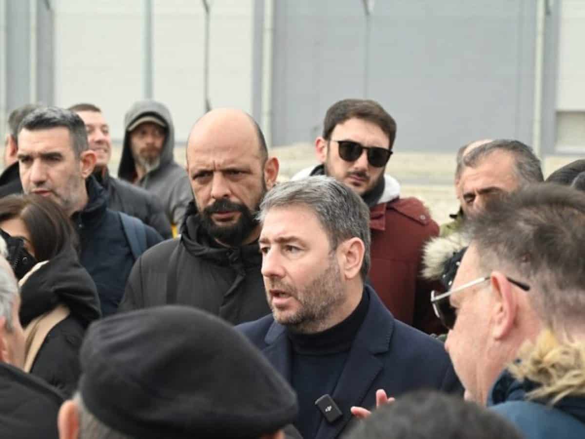 &Alpha;&nu;&delta;&rho;&omicron;&upsilon;&lambda;ά&kappa;&eta;&sigmaf; &gamma;&iota;&alpha; &rho;&alpha;&nu;&tau;&epsilon;&beta;&omicron;ύ &Mu;&eta;&tau;&sigma;&omicron;&tau;ά&kappa;&eta; &mu;&epsilon; &alpha;&gamma;&rho;ό&tau;&epsilon;&sigmaf;: &Tau;&omicron; &theta;έ&mu;&alpha; &alpha;&upsilon;&tau;ό &delta;&epsilon;&nu; &epsilon;ί&nu;&alpha;&iota; &sigma;&tau;&alpha; &chi;έ&rho;&iota;&alpha; &mu;&alpha;&sigmaf;, έ&chi;&omicron;&upsilon;&mu;&epsilon; &tau;&iota;&sigmaf; &delta;&iota;&kappa;έ&sigmaf; &mu;&alpha;&sigmaf; &pi;&rho;&omicron;&tau;ά&sigma;&epsilon;&iota;&sigmaf;