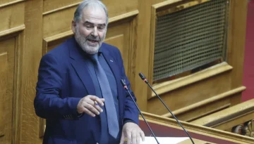 &Alpha;&nu;&epsilon;&xi;ά&rho;&tau;&eta;&tau;&omicron;&sigmaf; &beta;&omicron;&upsilon;&lambda;&epsilon;&upsilon;&tau;ή&sigmaf; &epsilon;&xi;ύ&mu;&nu;&eta;&sigma;&epsilon; &tau;&eta; &Chi;&omicron;ύ&nu;&tau;&alpha; &ndash; &Omicron;&mu;ό&phi;&omega;&nu;&eta; &kappa;&alpha;&tau;&alpha;&delta;ί&kappa;&eta; &tau;&omega;&nu; &kappa;&omicron;&mu;&mu;ά&tau;&omega;&nu;