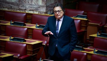 Αυλωνίτης: Δεν υπάρχει περίπτωση να επιστρέψω στον ΣΥΡΙΖΑ – Ακροδεξιά η στροφή της Καρυστιανού