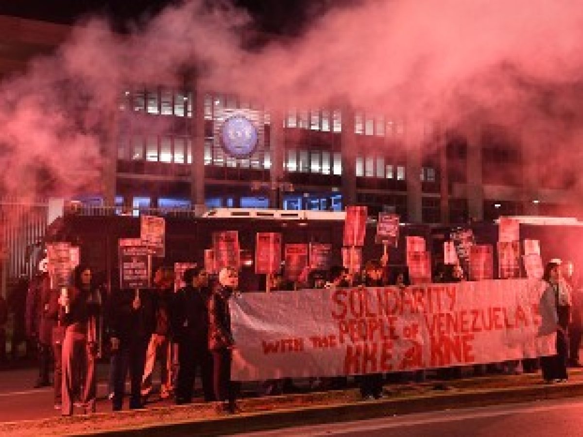 ΜΠΟΥΡΛΟΤΟ ΣΤΗ ΛΑΤΙΝΙΚΗ ΑΜΕΡΙΚΗ ΑΠΟ ΤΙΣ ΗΠΑ ΚΑΙ ΤΟΥΣ ΣΥΜΜΑΧΟΥΣ ΤΟΥΣ: Κάτω τα χέρια από τον λαό της Βενεζουέλας! Δράση παντ