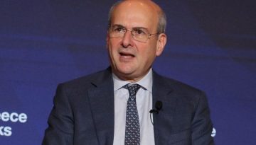 &Chi;&alpha;&tau;&zeta;&eta;&delta;ά&kappa;&eta;&sigmaf;: 3,8 &delta;&iota;&sigma;. &delta;ό&theta;&eta;&kappa;&alpha;&nu; &sigma;&tau;&omicron;&upsilon;&sigmaf; &alpha;&gamma;&rho;ό&tau;&epsilon;&sigmaf; &tau;&omicron; 2025 &ndash; &laquo;&Delta;&epsilon;&nu; &mu;&pi;&omicron;&rho;&omicron;ύ&nu; &kappa;&alpha;&iota; &tau;&alpha; &mu;&pi;&lambda;ό&kappa;&alpha; &nu;&alpha; &sigma;&upsilon;&nu;&epsilon;&chi;ί&zeta;&omicron;&upsilon;&nu; &kappa;&alpha;&iota; &tau;&omicron;&nu; &delta;&iota;ά&lambda;&omicron;&gamma;&omicron; &nu;&alpha; &alpha;&rho;&nu;&omicron;ύ&nu;&tau;&alpha;