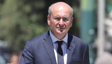 Χατζηδάκης: «Η κυβέρνηση έχει πάντοτε ανοιχτές τις πόρτες για διάλογο με τους αγροτοσυνδικαλιστές»