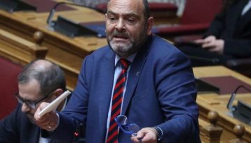 &Chi;&upsilon;&delta;&alpha;ί&alpha; &epsilon;&pi;ί&theta;&epsilon;&sigma;&eta; &Phi;&omega;&tau;ή&lambda;&alpha; &sigma;&epsilon; &Pi;&epsilon;&lambda;&epsilon;&tau;ί&delta;&eta;: &laquo;&Theta;&alpha; &sigma;&omicron;&upsilon; &pi;&omega; &pi;ώ&sigmaf; &theta;&alpha; &tau;&omicron;&nu; &xi;&epsilon;&beta;&rho;&alpha;&kappa;ώ&sigma;&epsilon;&iota;&sigmaf;&raquo; (&Beta;ί&nu;&tau;&epsilon;&omicron;)