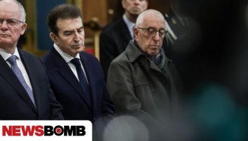 &Chi;&rho;&upsilon;&sigma;&omicron;&chi;&omicron;ΐ&delta;&eta;&sigmaf;: &Delta;&iota;&alpha;&tau;&eta;&rho;&omicron;ύ&mu;&epsilon; &zeta;&omega;&nu;&tau;&alpha;&nu;ή &tau;&eta; &mu;&nu;ή&mu;&eta; &tau;&omega;&nu; &theta;&upsilon;&mu;ά&tau;&omega;&nu; &tau;&eta;&sigmaf; &tau;&rho;&omicron;&mu;&omicron;&kappa;&rho;&alpha;&tau;ί&alpha;&sigmaf;