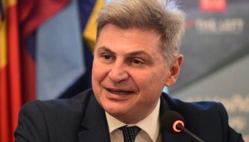 &Delta;&iota;&alpha;&gamma;&rho;&alpha;&phi;ή &Phi;&alpha;&rho;&alpha;&nu;&tau;&omicron;ύ&rho;&eta; &alpha;&pi;ό &tau;&omicron;&nu; &Sigma;&Upsilon;&Rho;&Iota;&Zeta;&Alpha; &ndash; &Tau;&omicron;&upsilon; &zeta;&eta;&tau;&omicron;ύ&nu; &nu;&alpha; &pi;&alpha;&rho;&alpha;&delta;ώ&sigma;&epsilon;&iota; &tau;&eta;&nu; έ&delta;&rho;&alpha; &sigma;&tau;&eta;&nu; &epsilon;&upsilon;&rho;&omega;&beta;&omicron;&upsilon;&lambda;ή
